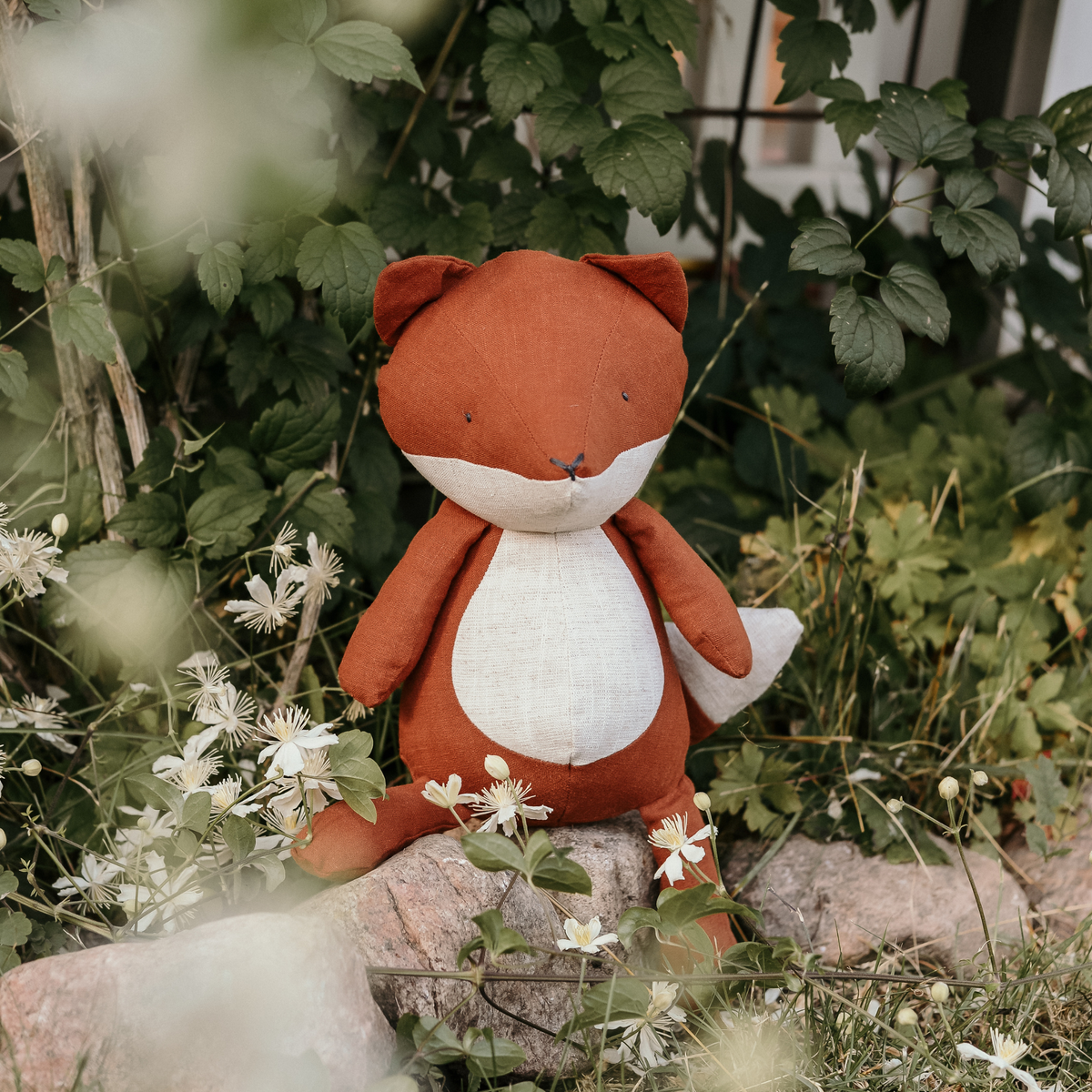 Daisy the Fox · Large